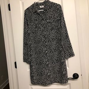 Old Navy black with white hearts dress
